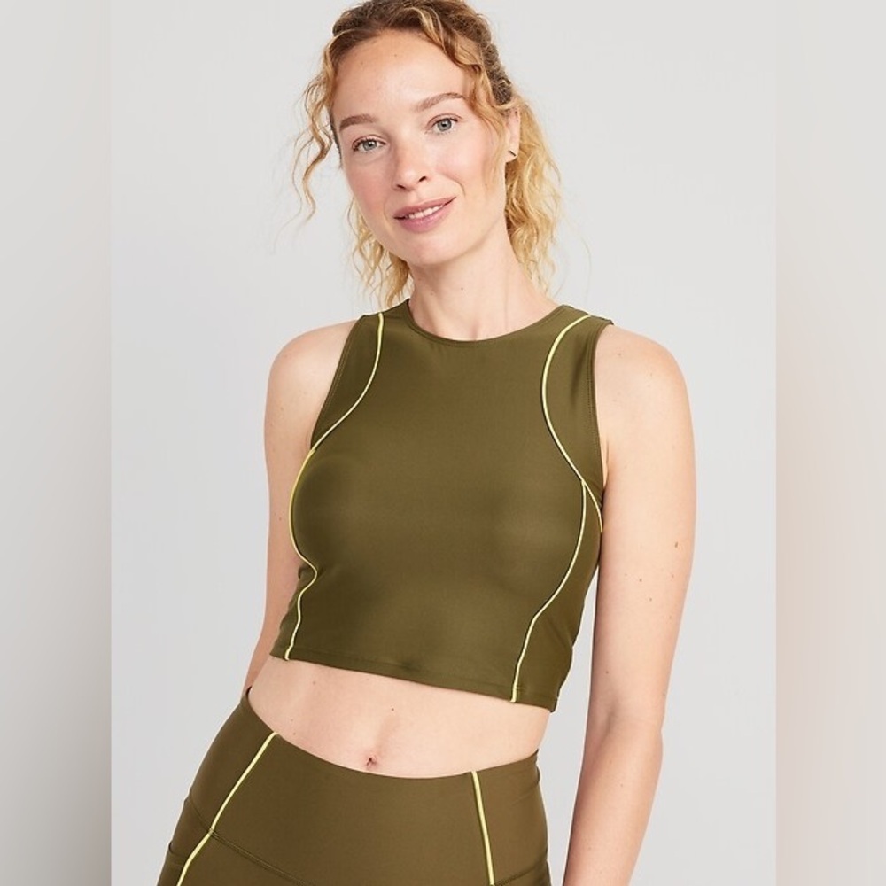 NWT! Green and Yellow PowerSoft Cropped Tank Top for Women - Size Large 🏃‍♀️